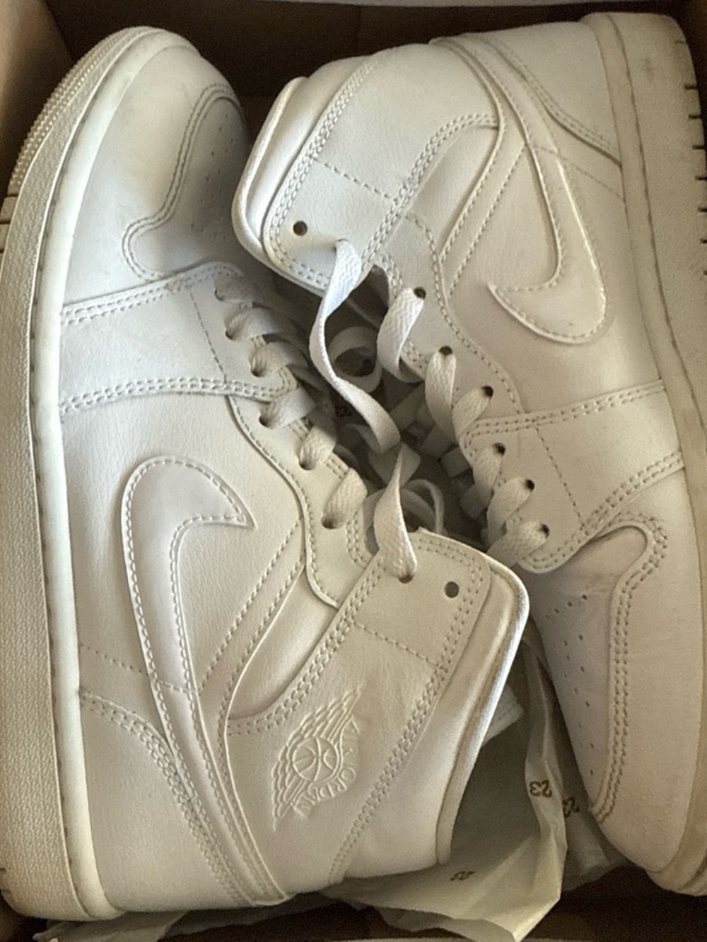 Jordan I Mid Women's Basketball Sneakers